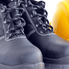 Botas y Zapatos con casquillo de acero